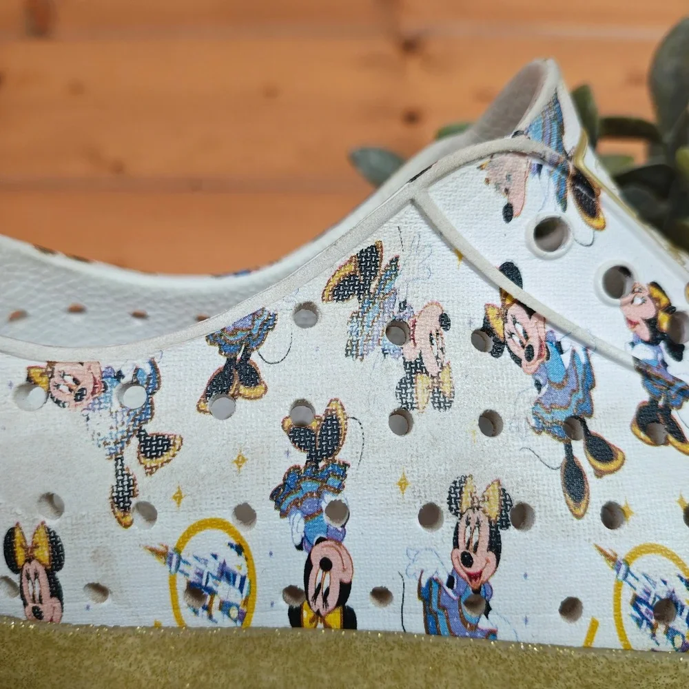 NATIVE x Disney Parks 50th Anniversary Minnie‎ Mouse Slip On Water Shoe Junior 1